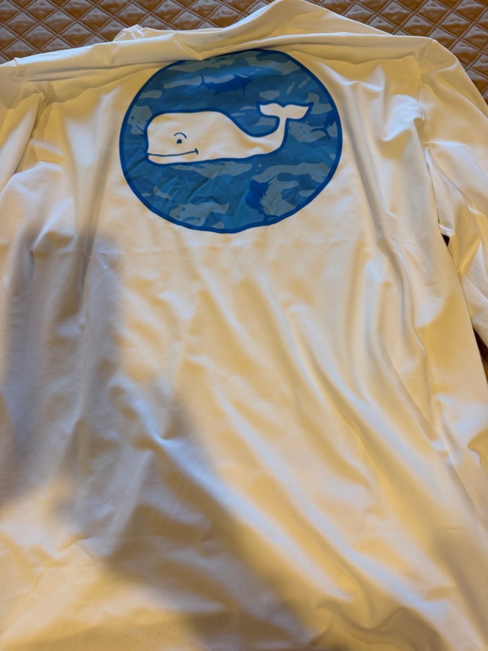 Vineyard Vines White Performance Shirt with Subtle Gray Logo